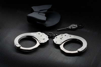 Sentry Cuffs 03